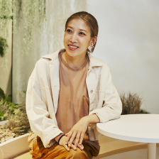 進藤郁子